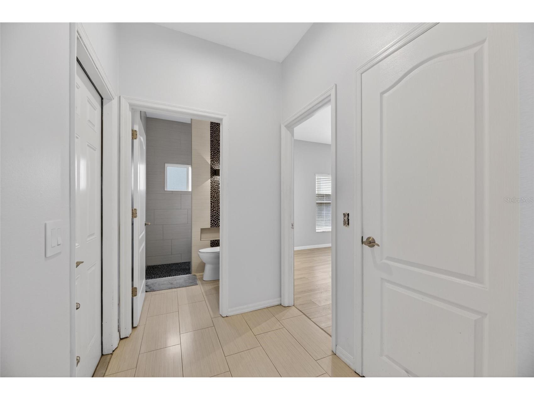 11901 Northumberland Drive Tampa FL 33626 TB8519005 image13