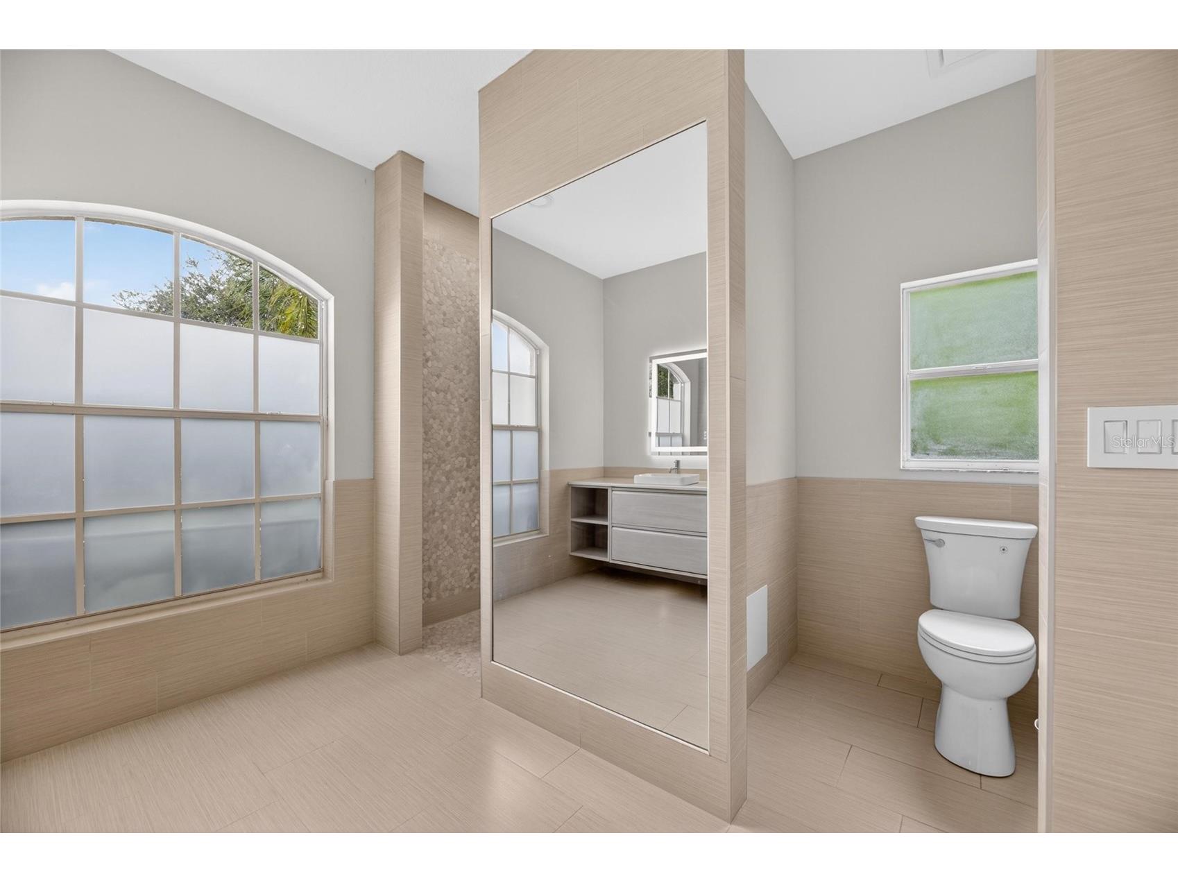11901 Northumberland Drive Tampa FL 33626 TB8519005 image33