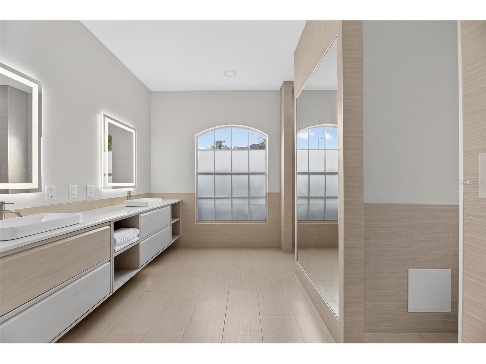 11901 Northumberland Drive Tampa FL 33626 TB8519005 image35
