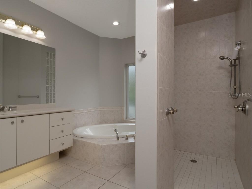 11901 NW 83rd Terrace Reddick FL 32686 OM688360 image21