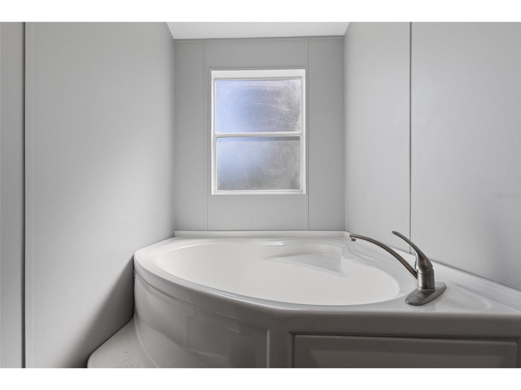 11902 Cr 727 Webster FL 33597 O6394956 image11