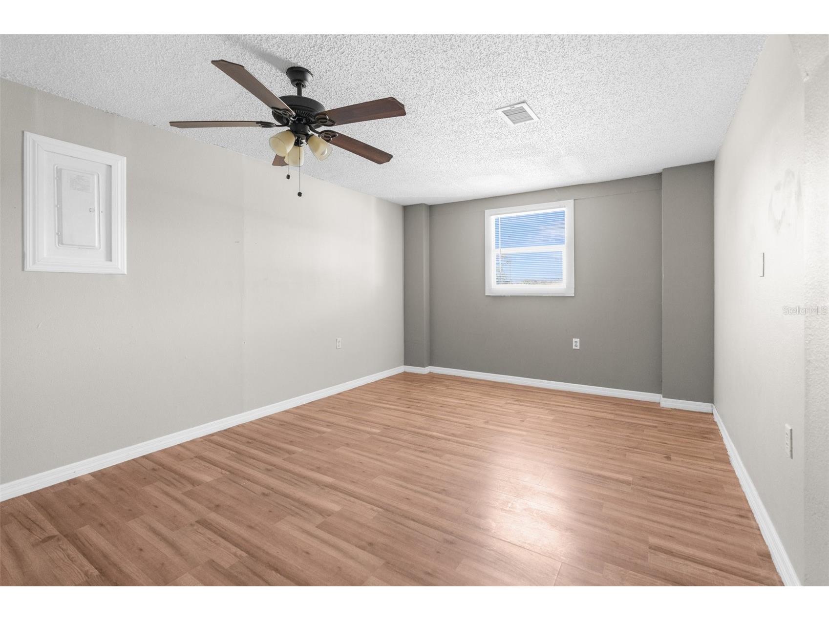 11902 Oceanside Drive Port Richey FL 34668 TB8492792 image13