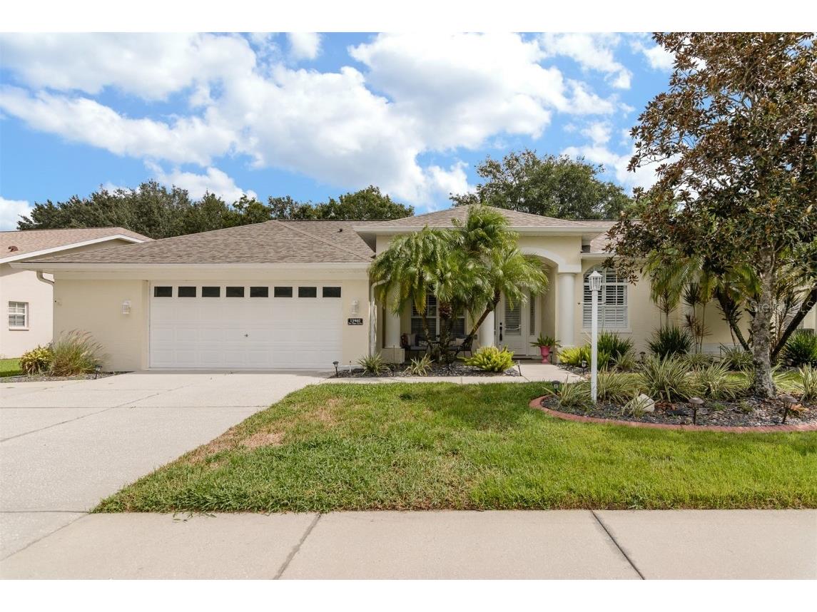 11902 Tee Time Circle New Port Richey FL 34654 W7858012 image1