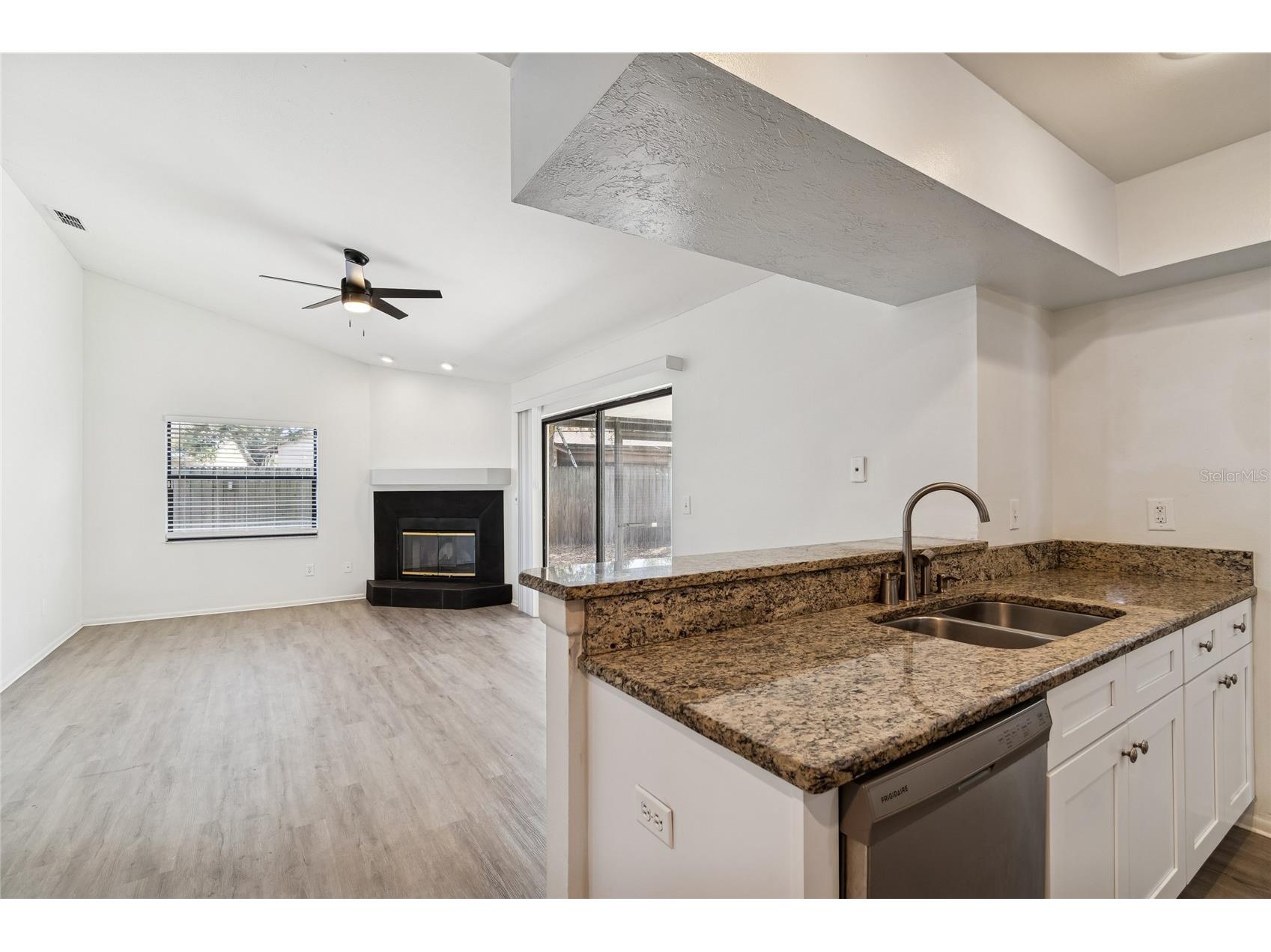 11903 Steppingstone Boulevard Tampa FL 33635 TB8471883 image12