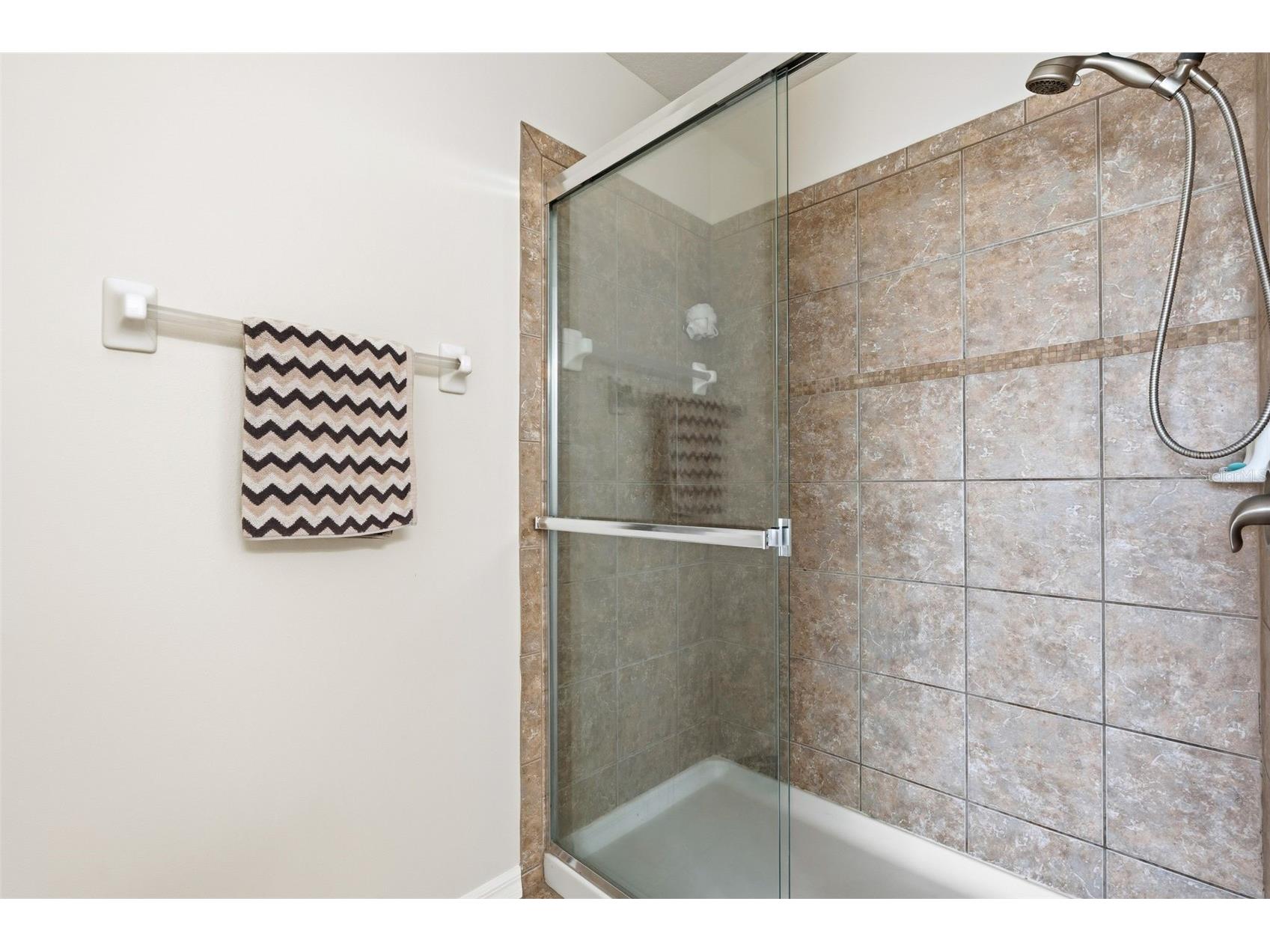 11904 Forest Park Circle Bradenton FL 34211 A4688356 image43