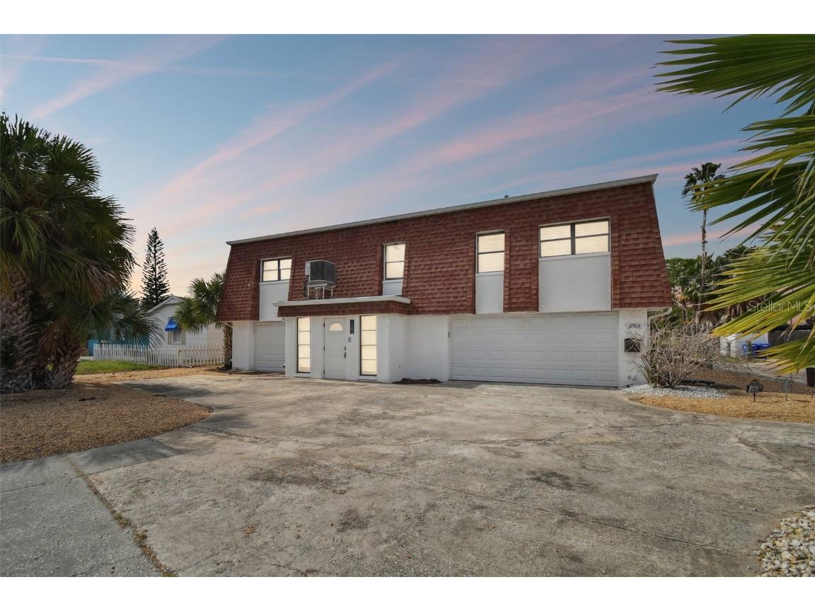 11904 Lagoon Lane Treasure Island FL 33706 - INTRACOASTAL WATERWAY U8218217 image1