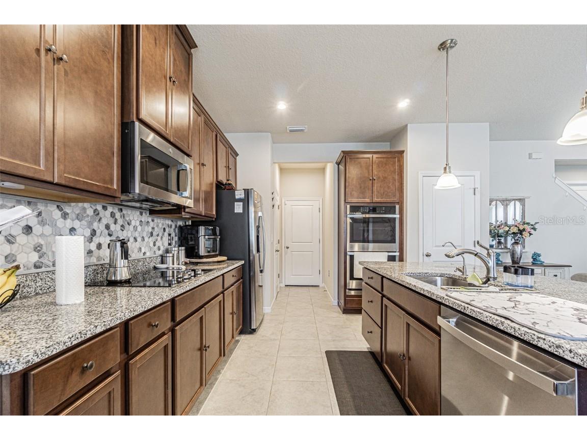 11904 Thorncrest Drive Spring Hill FL 34610 TB8433685 image10