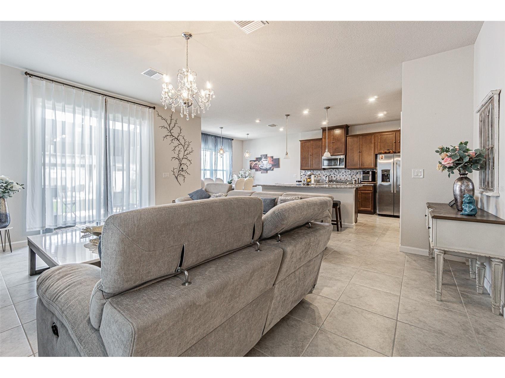 11904 Thorncrest Drive Spring Hill FL 34610 TB8521037 image4
