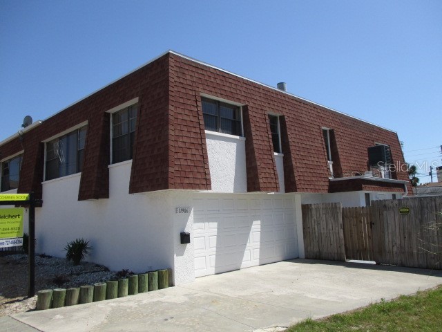 11906 Lagoon Lane Treasure Island FL 33706 TB8373863 image1