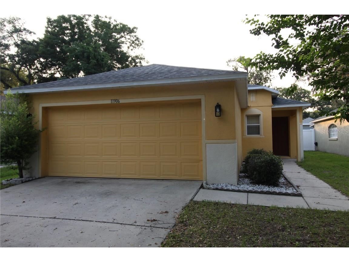 11906 Mango Groves Boulevard Seffner FL 33584 O6122366 image1