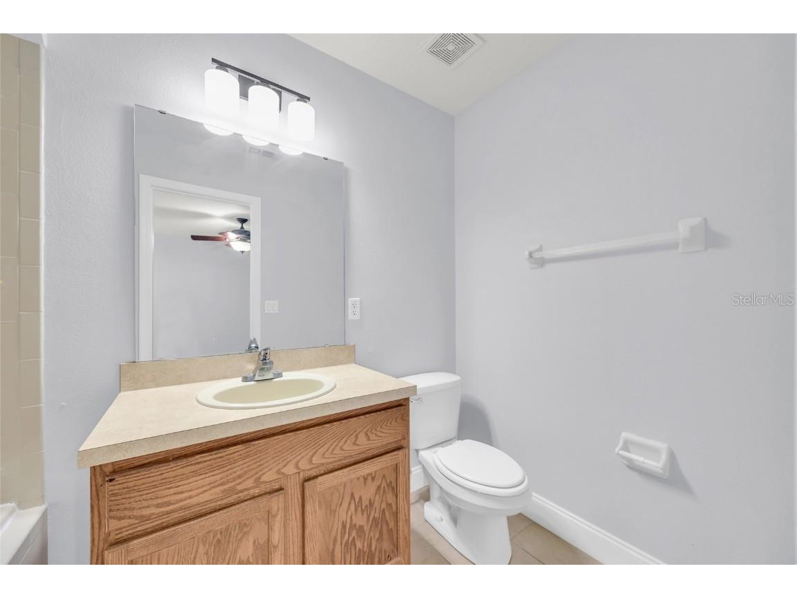 11907 Great Commission Way Orlando FL 32832 O6338778 image24