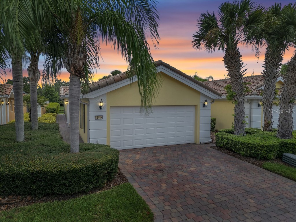 11908 Kajetan Lane Orlando FL 32827 O6324147 image1