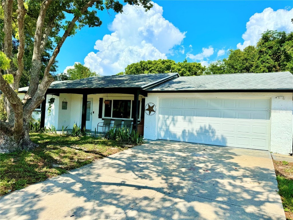 11908 Oceanside Drive Port Richey FL 34668 W7865738 image1