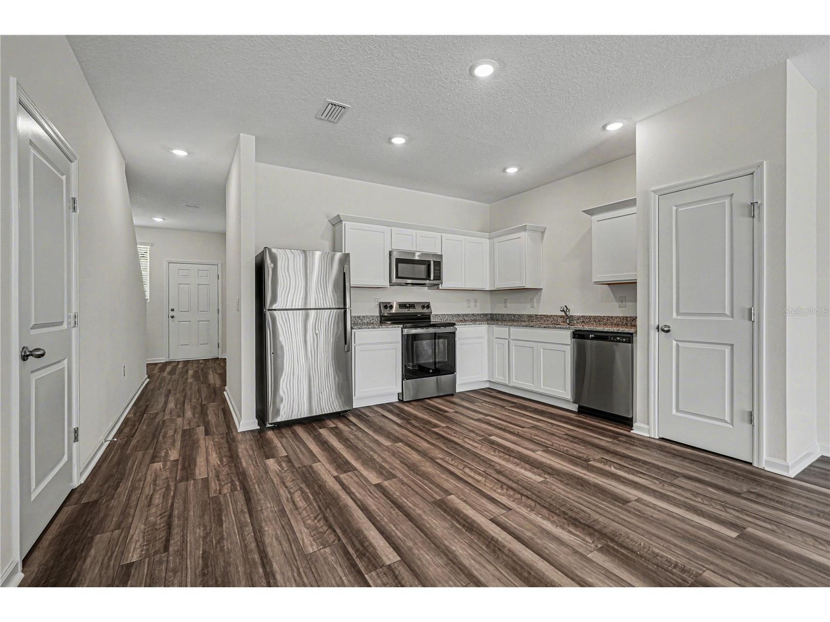 11908 Sylvia Street Dade City FL 33525 TB8514501 image7