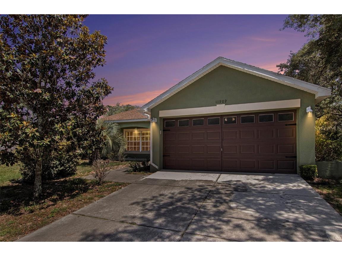 11909 Osprey Avenue Weeki Wachee FL 34614 O6117294 image1