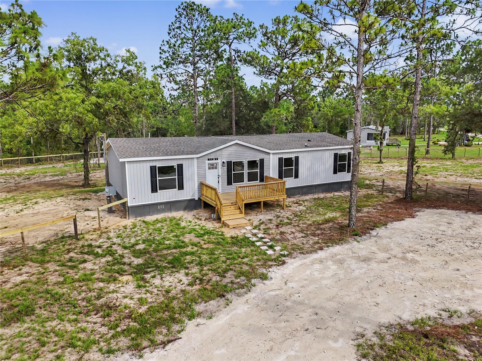 1191 NE 124th Terrace Williston FL 32696 OM722575 image1