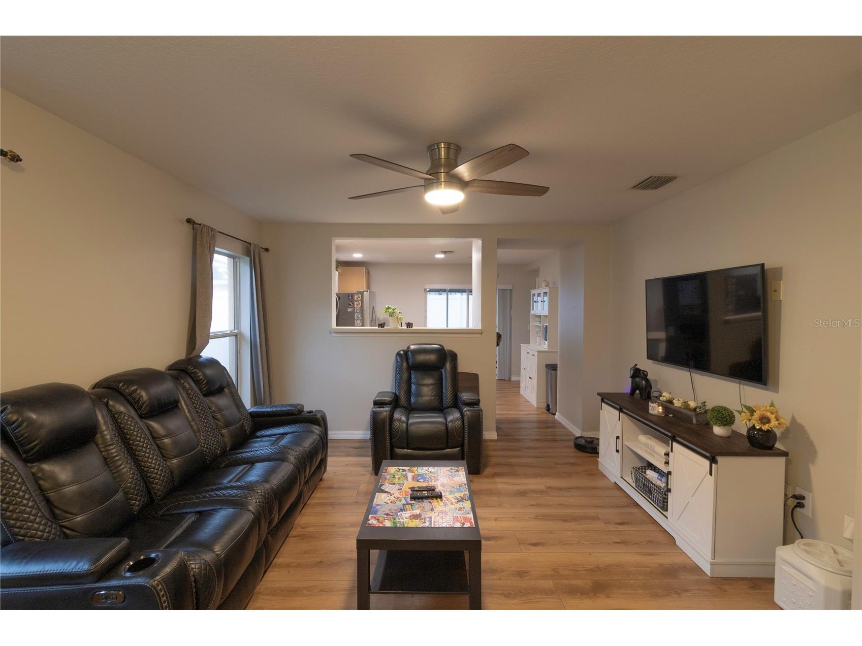 11910 Mango Groves Boulevard Seffner FL 33584 TB8512970 image4