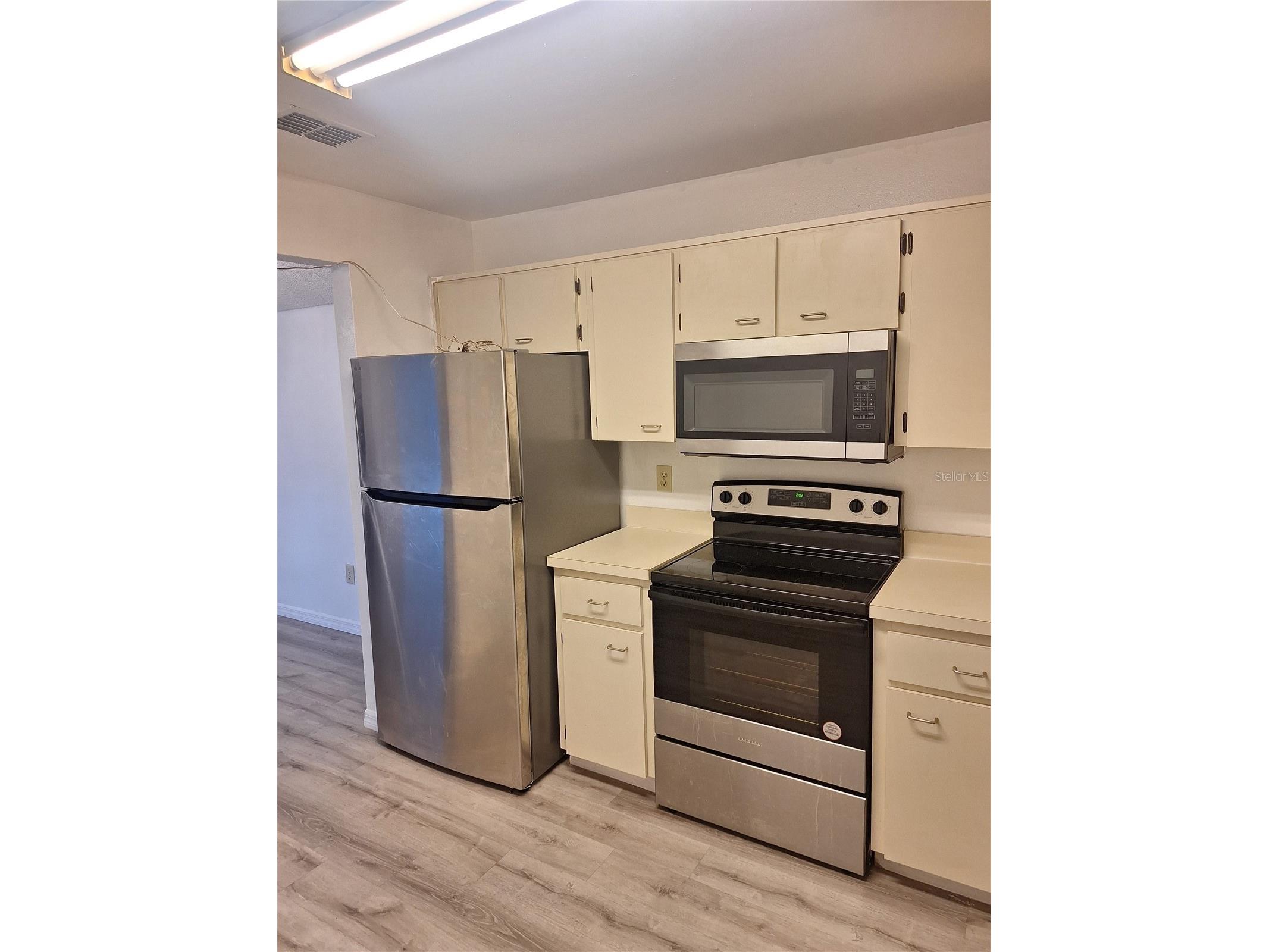 11910 Skylake Place #E Temple Terrace FL 33617 TB8484452 image5