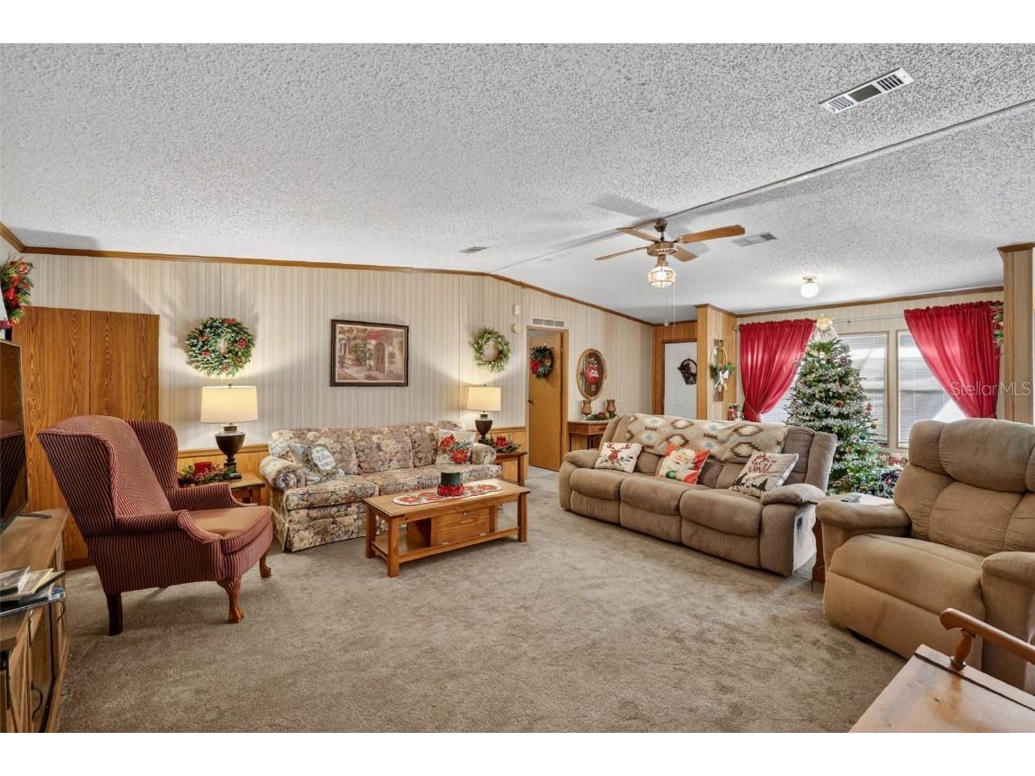 11911 Lane Park Road Tavares FL 32778 - LAKE HARRIS G5105471 image4