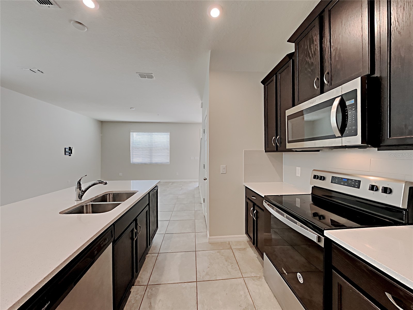 11912 Founders Street Orlando FL 32832 O6421041 image4