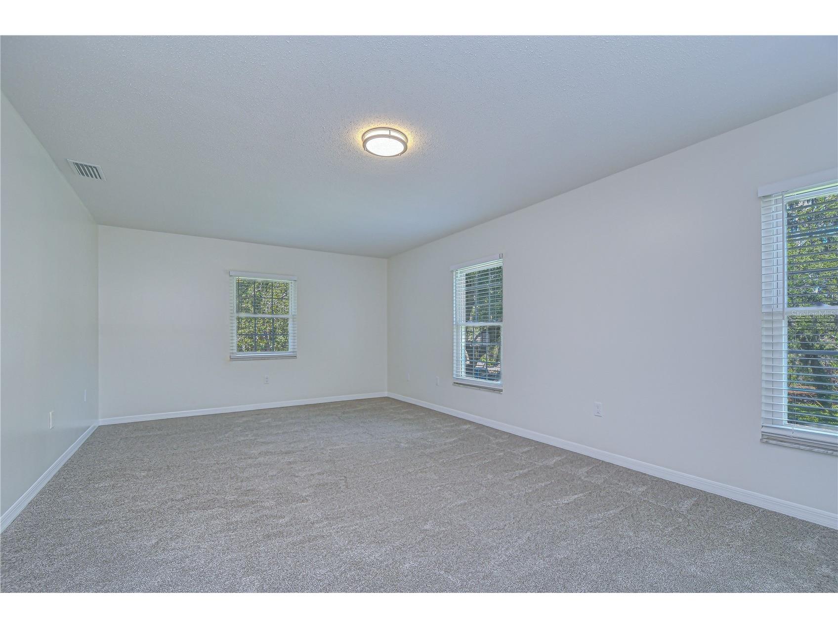 11912 Riverhills Drive Tampa FL 33617 TB8504355 image25