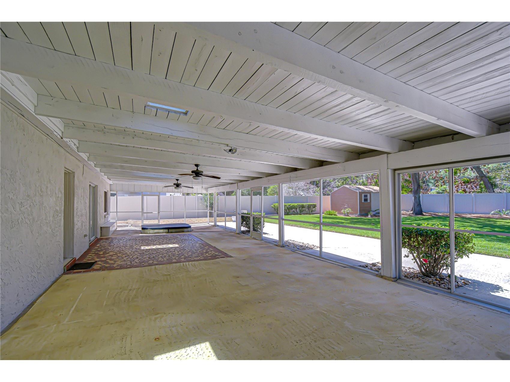 11912 Riverhills Drive Tampa FL 33617 TB8504355 image52