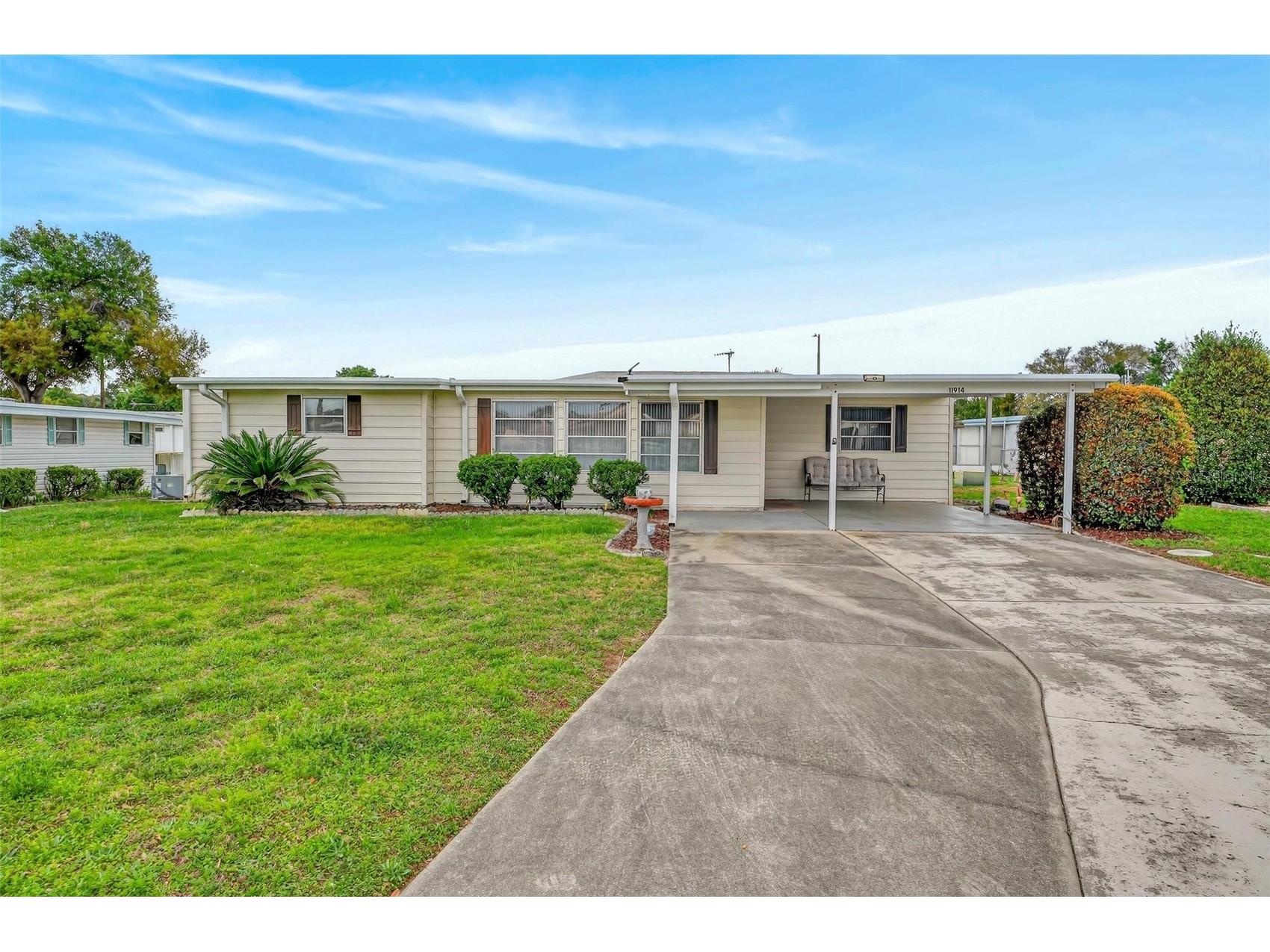 11914 Hickory Lane Tavares FL 32778 G5109523 image1