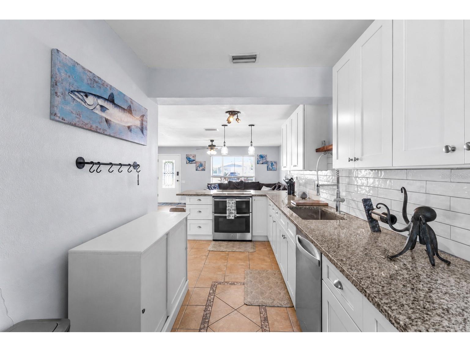 11916 85th Terrace Seminole FL 33772 TB8527683 image10