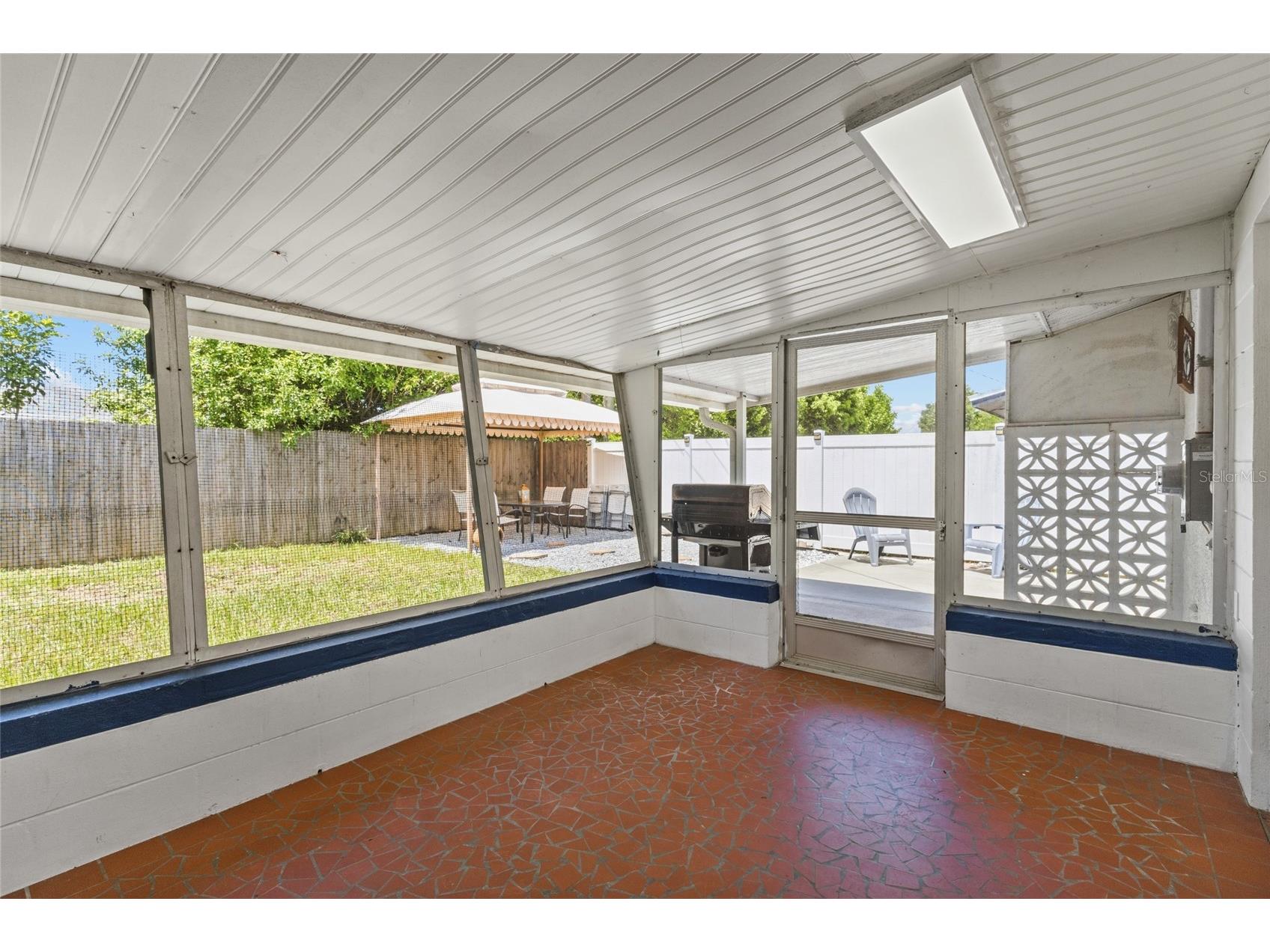 11916 85th Terrace Seminole FL 33772 TB8527683 image21
