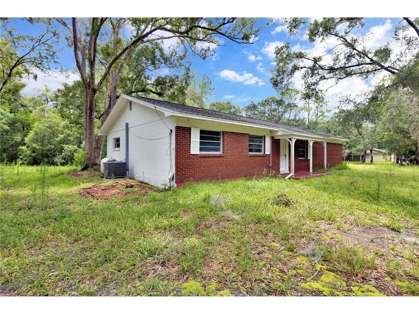 11916 Davis Road Tampa FL 33637 TB8529247 image3