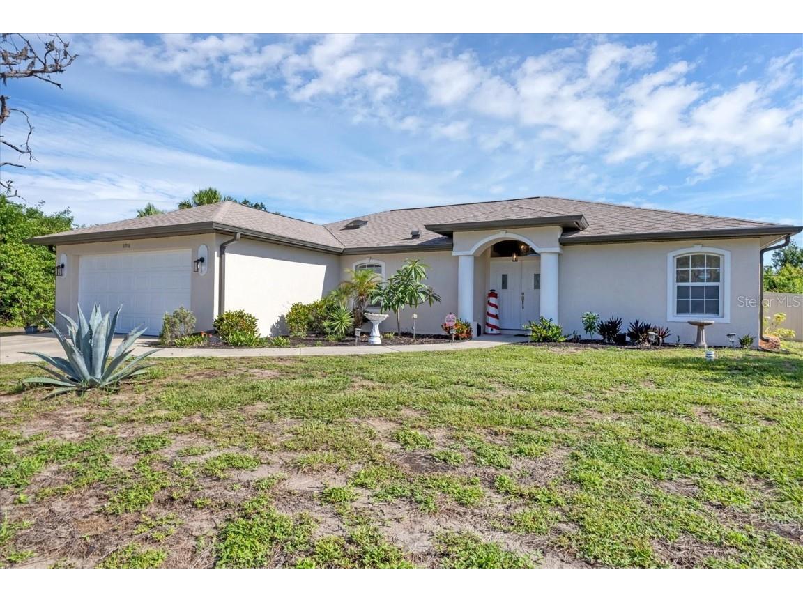 11916 Gretchen Avenue Port Charlotte FL 33981 D6137246 image1