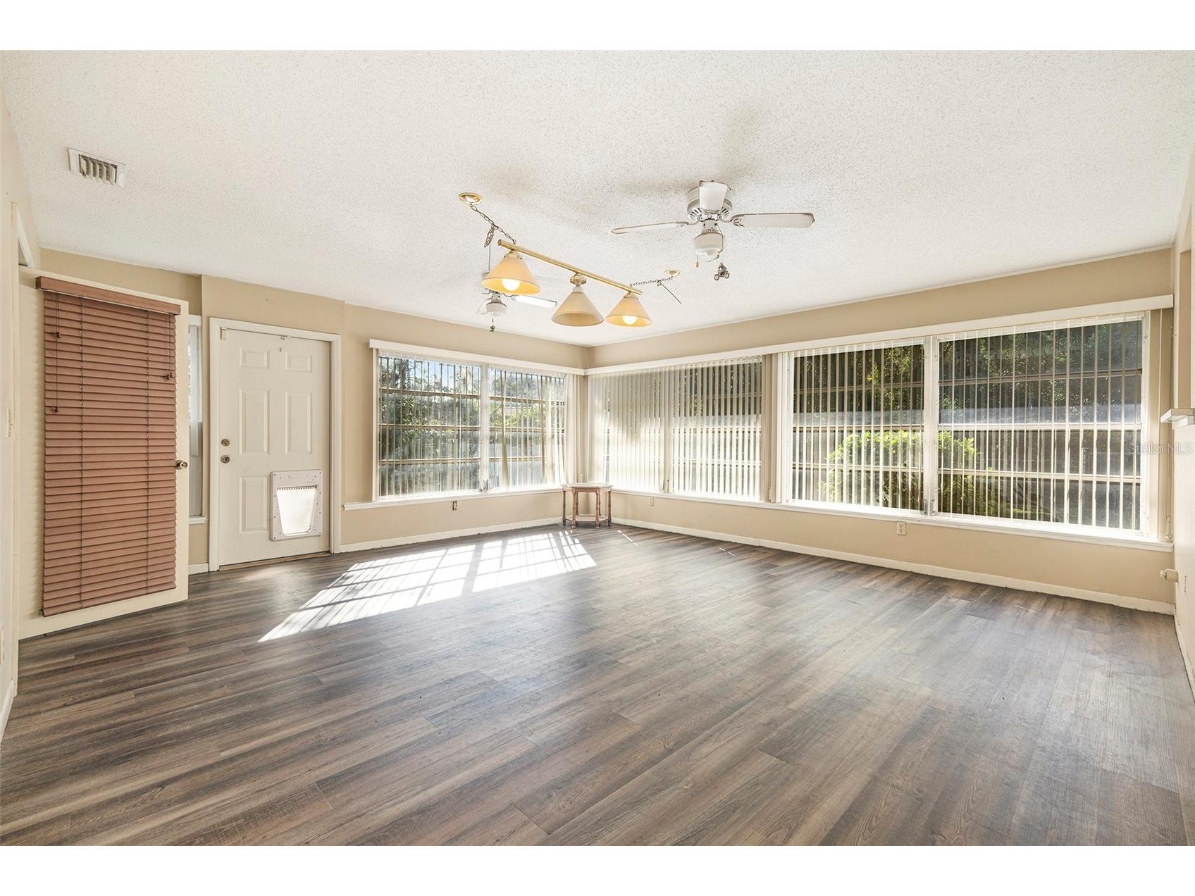 11918 Orangewood Drive Dade City FL 33525 TB8437464 image26