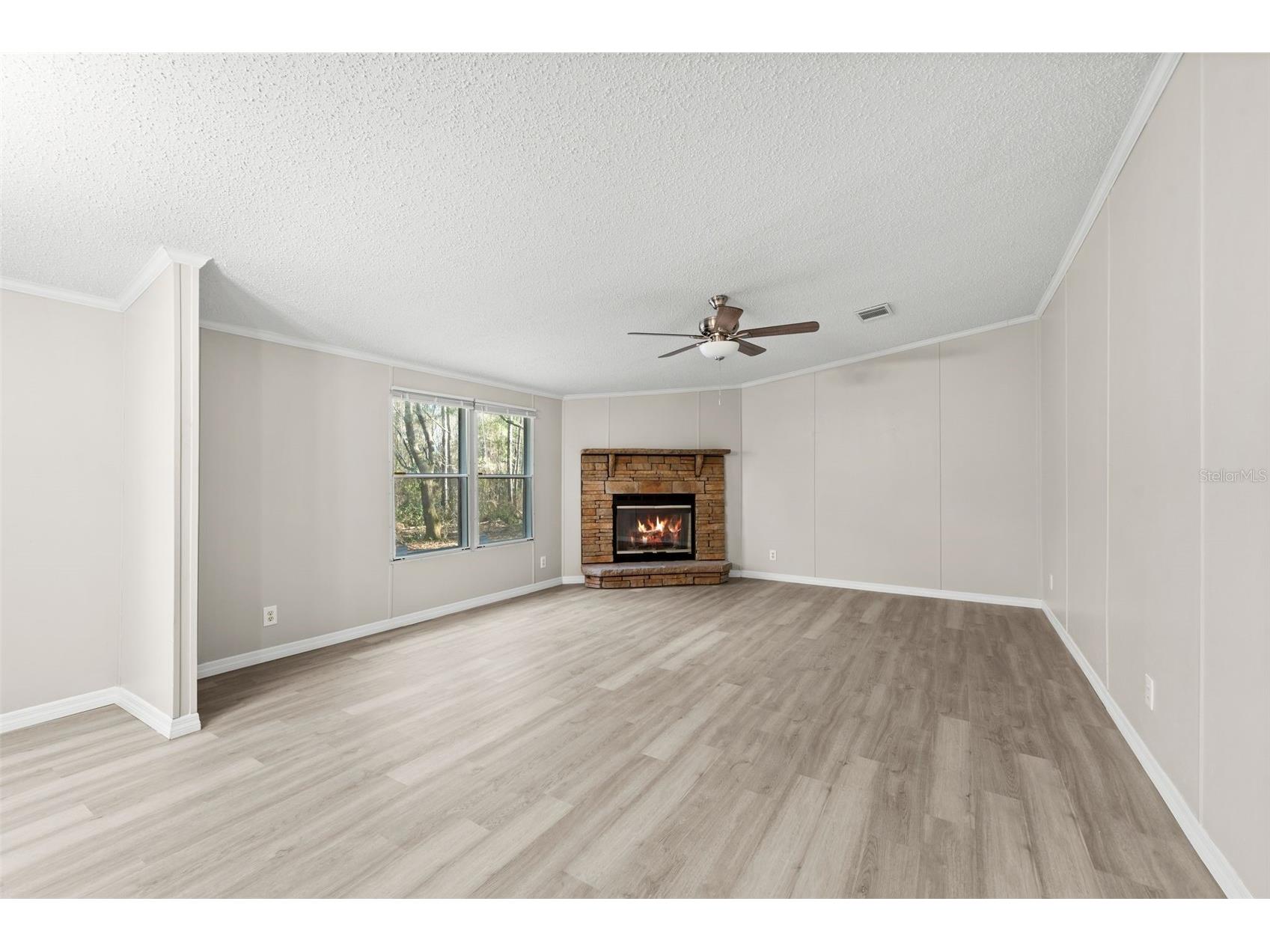 11919 NW 23rd Drive Gainesville FL 32609 OM717532 image9