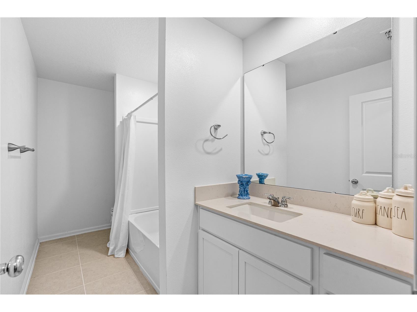 1192 Belle Isle Lane Daytona Beach FL 32124 V4947400 image36