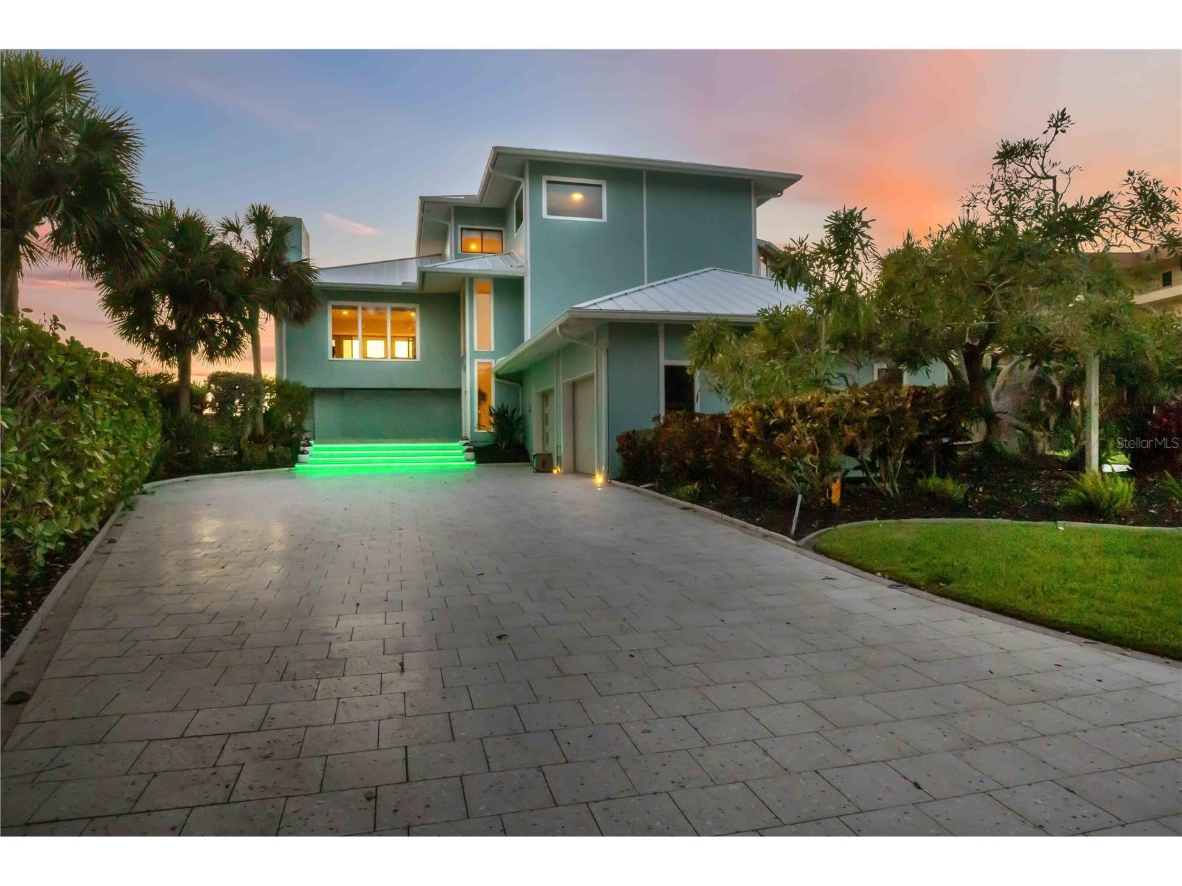 1192 Horizon View Drive Sarasota FL 34242 A4652708 image4