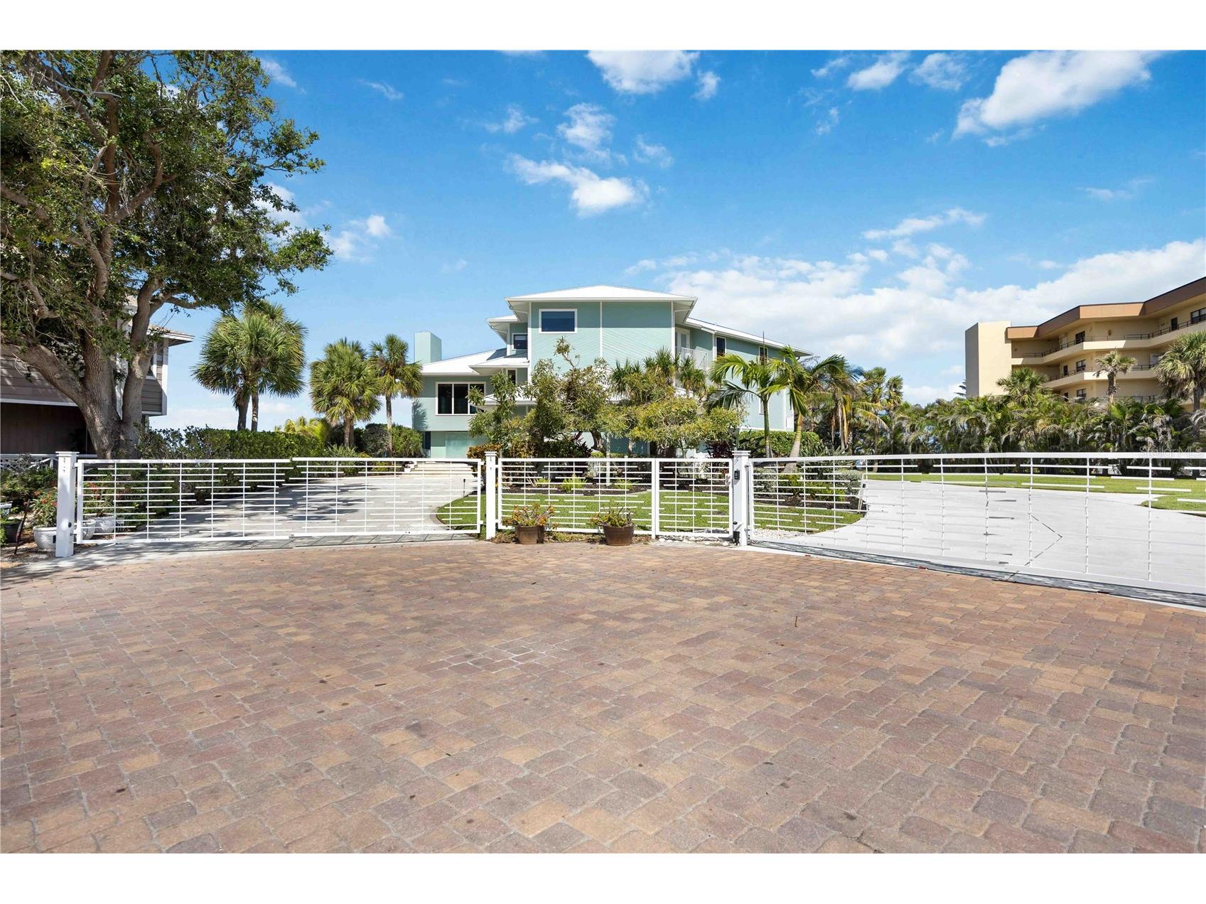 1192 Horizon View Drive Sarasota FL 34242 A4652708 image83