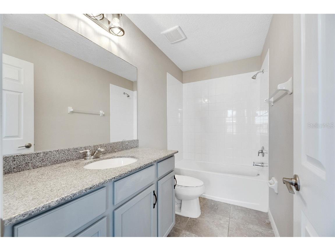 1192 Multiflora Loop Lutz FL 33558 TB8406500 image18