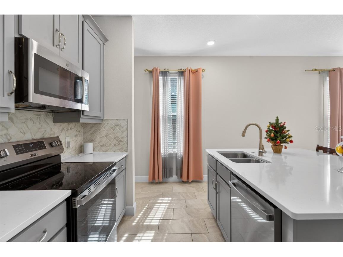 1192 Via Galuppi Street Kissimmee FL 34759 G5105188 image8