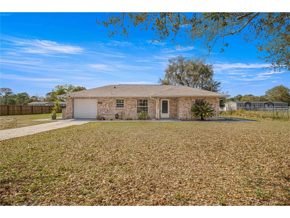 11920 SE Highway 464 Ocklawaha FL 32179 OM653552 image1