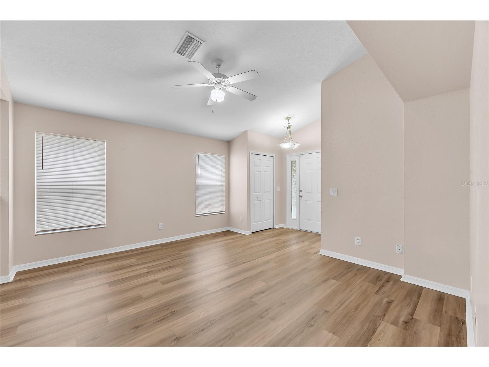 11920 Whisper Creek Drive Riverview FL 33569 TB8519097 image4