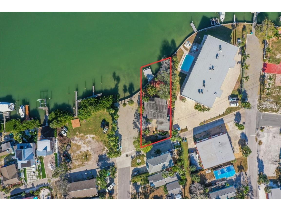 11921 Lagoon Lane Treasure Island FL 33706 - BOCA CIEGA BAY TB8446047 image2