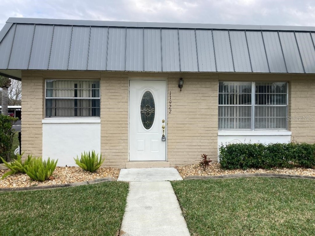 11922 Boynton Lane #32A New Port Richey FL 34654 W7860944 image1