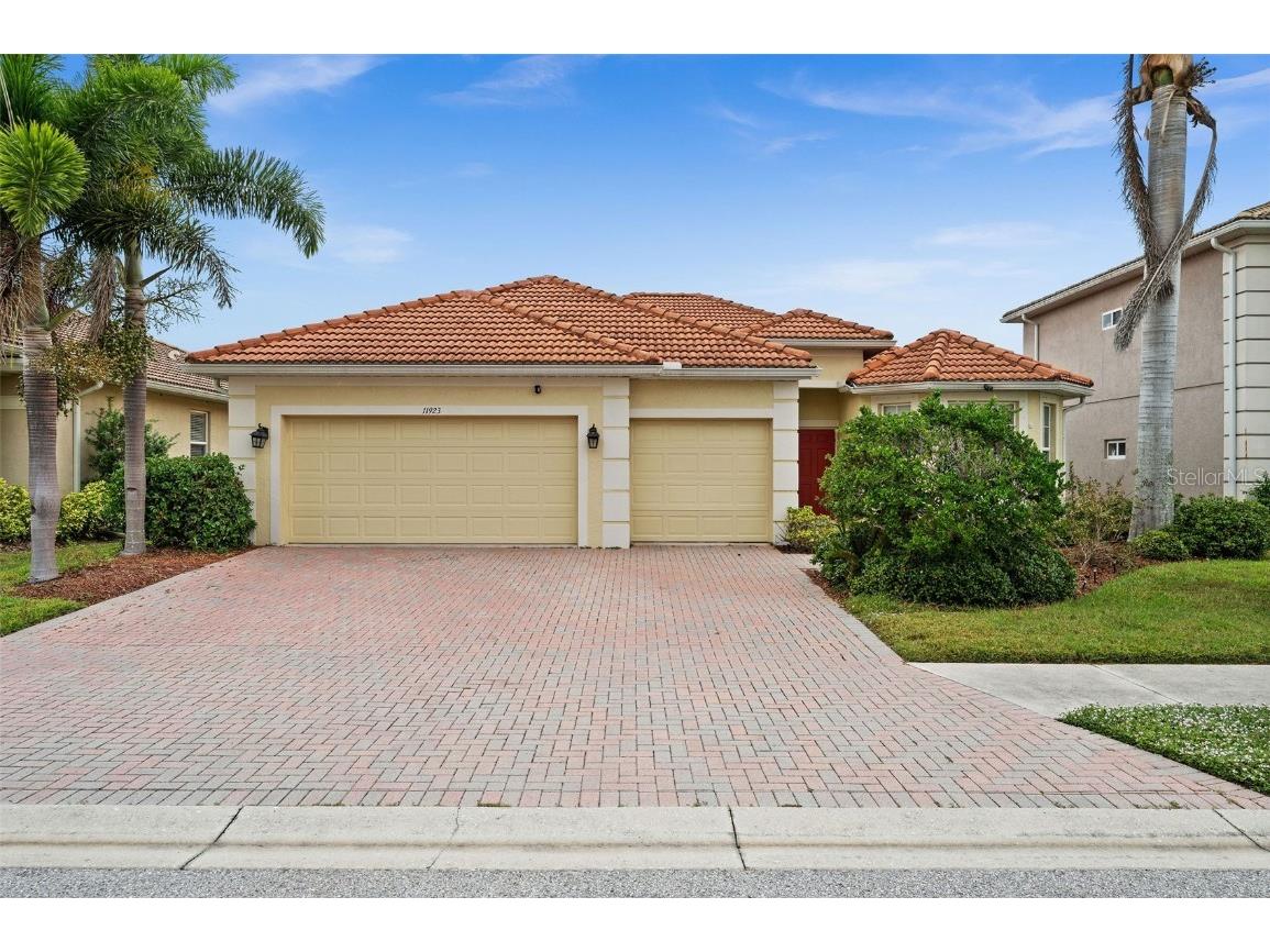 11923 Granite Woods Loop Venice FL 34292 C7483651 image1