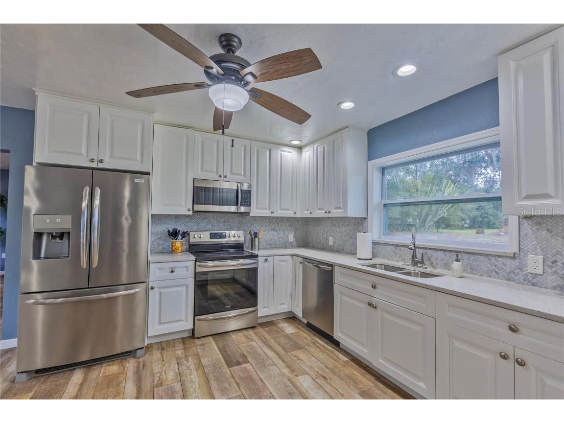 11927 Riverhills Dr Temple Terrace FL 33617 TB8380769 image10