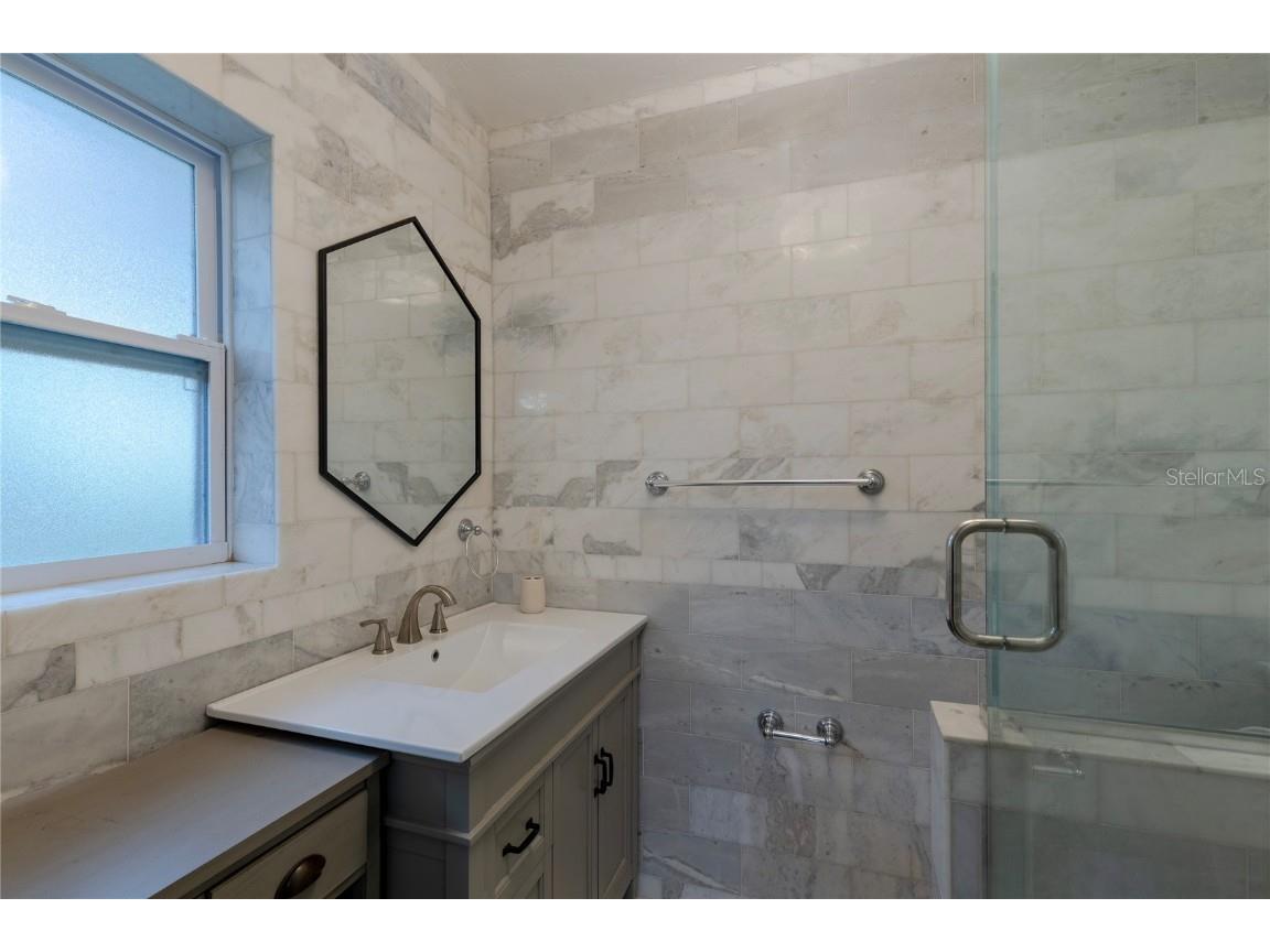 11927 Riverhills Dr Temple Terrace FL 33617 TB8380769 image15