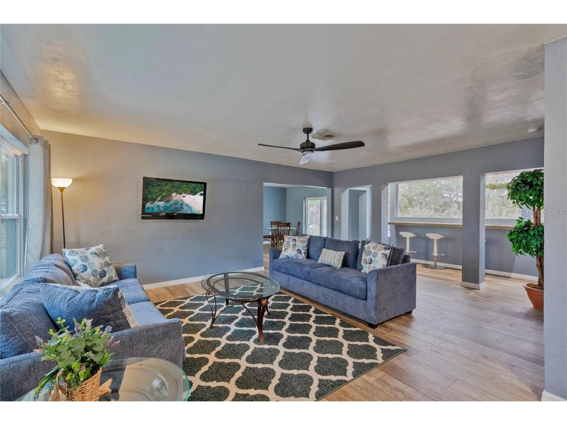 11927 Riverhills Dr Temple Terrace FL 33617 TB8380769 image6