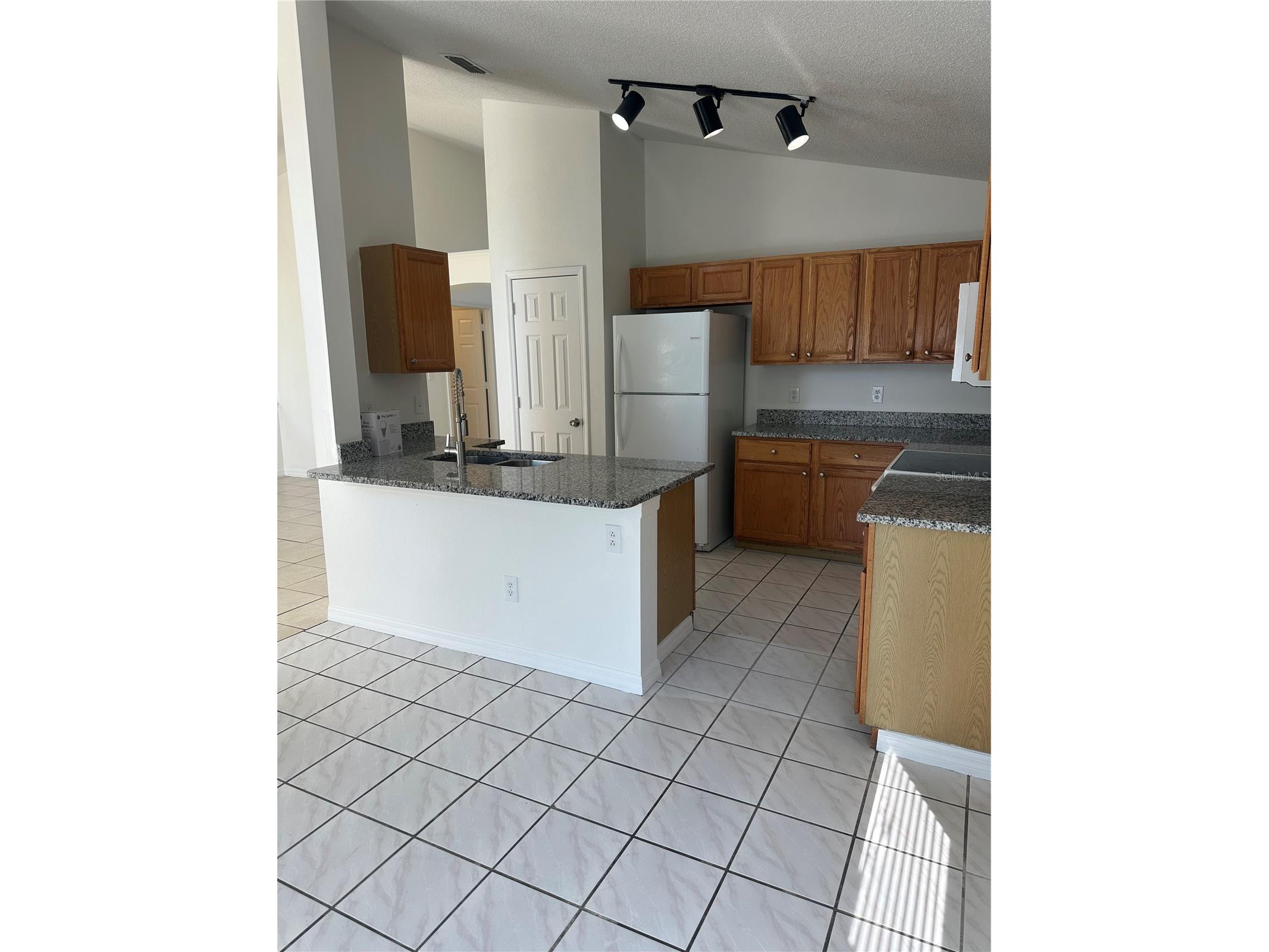 11928 Hatcher Circle Orlando FL 32824 O6416851 image6