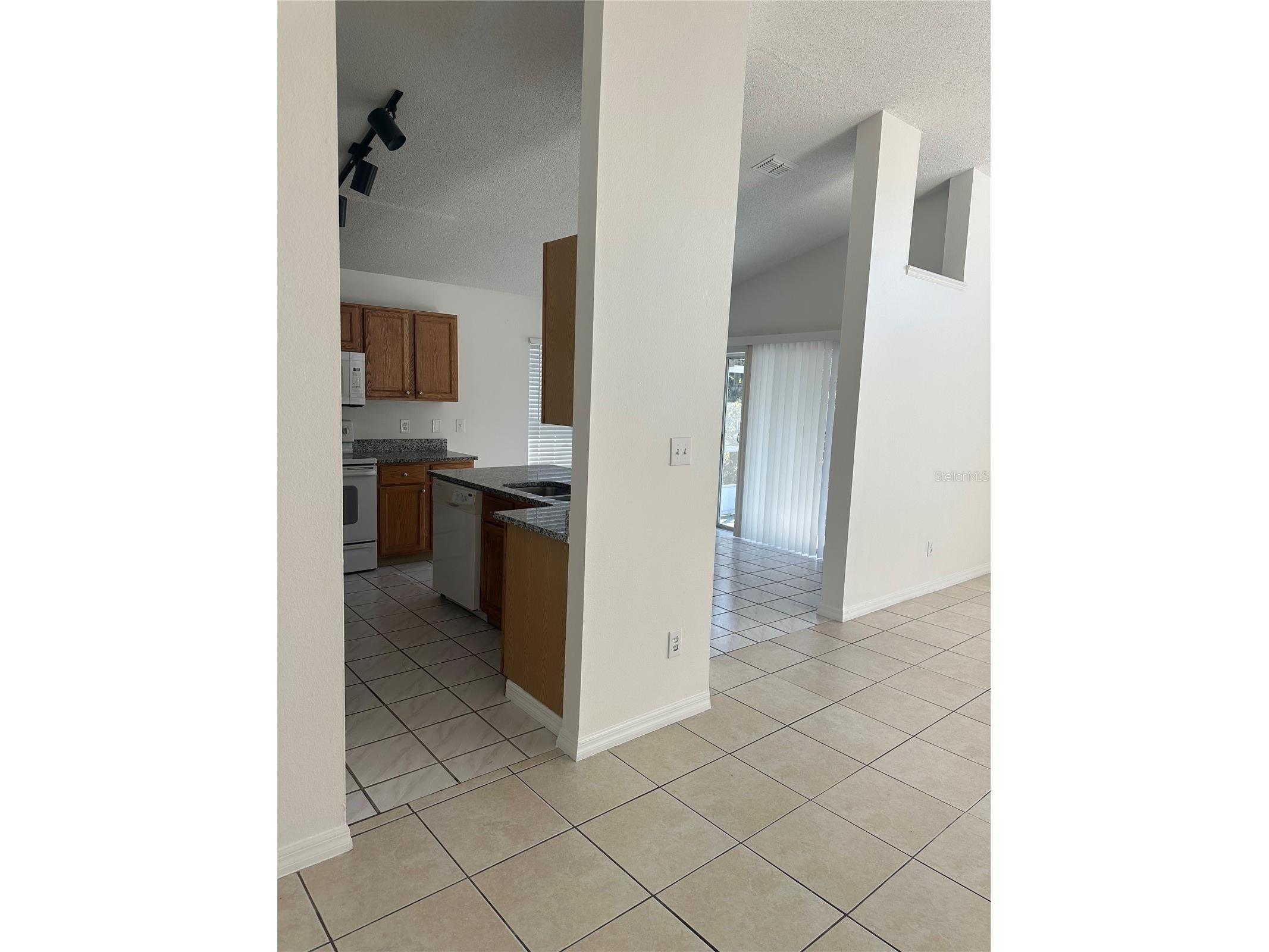 11928 Hatcher Circle Orlando FL 32824 O6416851 image8