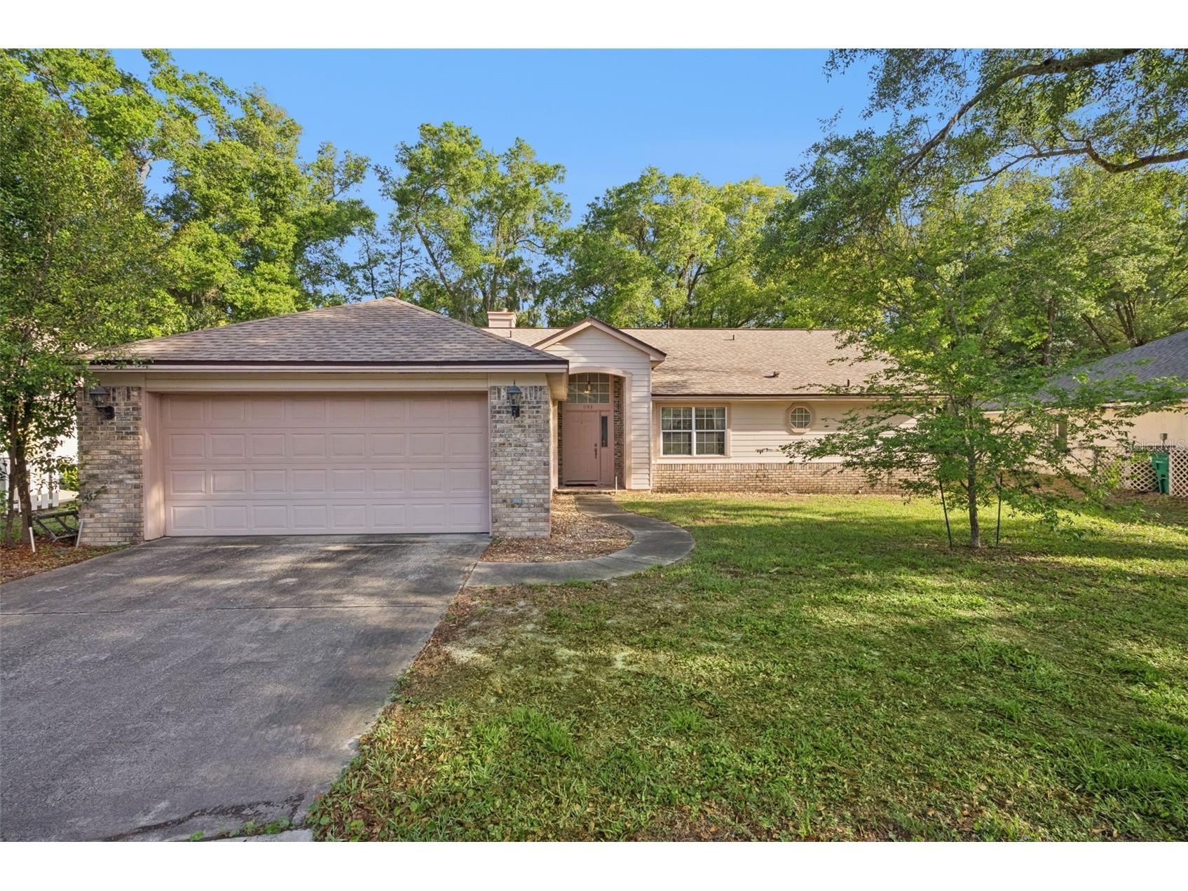 1193 Glen Falls Road Deland FL 32720 V4948347 image1