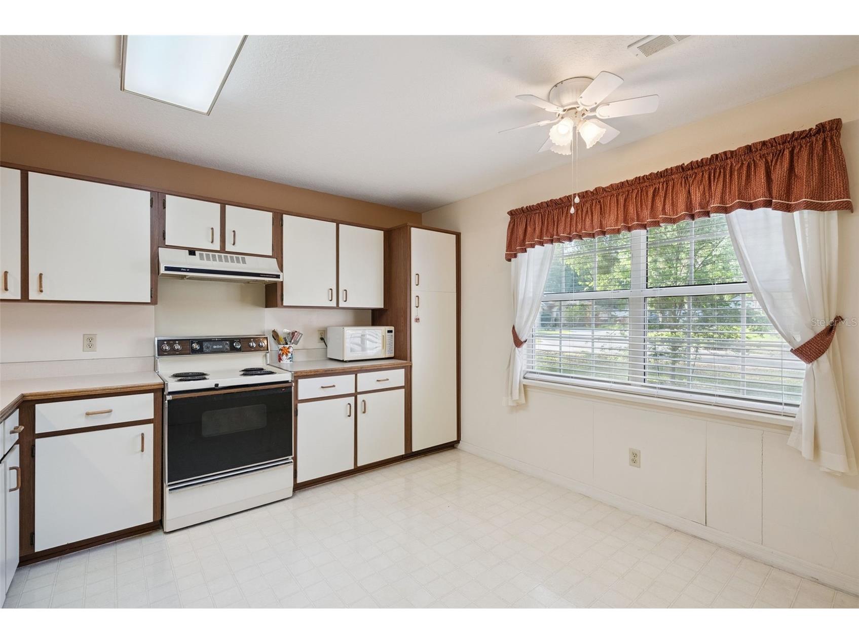 1193 Glen Falls Road Deland FL 32720 V4948347 image10